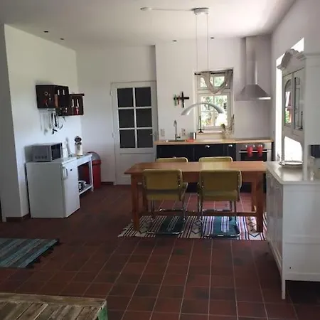 Gastenverblijf Op Zijn Zweeds Echten  Exterior foto